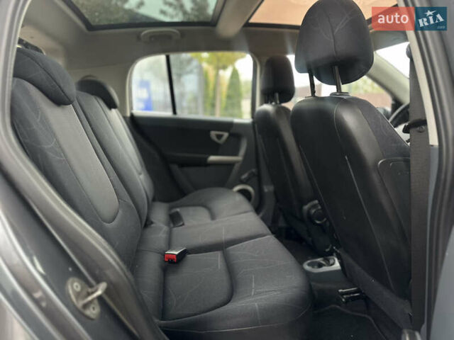 Сірий Смарт Forfour, об'ємом двигуна 1.3 л та пробігом 185 тис. км за 3800 $, фото 36 на Automoto.ua