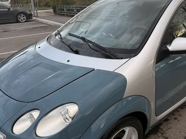 Сірий Смарт Forfour, об'ємом двигуна 1.1 л та пробігом 1000 тис. км за 3108 $, фото 2 на Automoto.ua