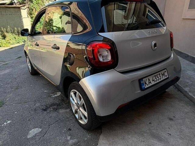 Сірий Смарт Forfour, об'ємом двигуна 1 л та пробігом 197 тис. км за 7000 $, фото 8 на Automoto.ua