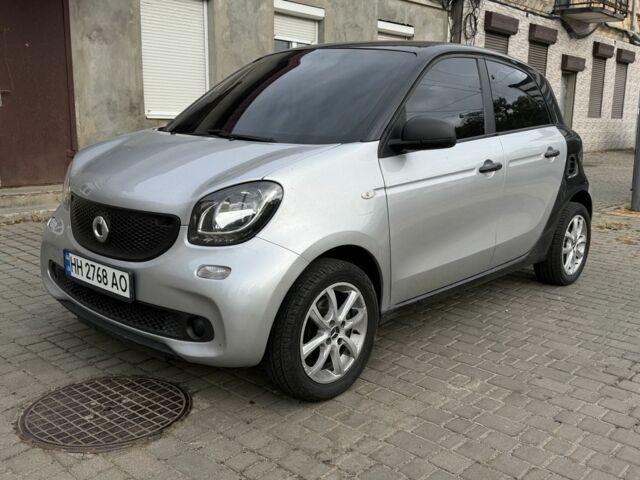 Сірий Смарт Forfour, об'ємом двигуна 1 л та пробігом 145 тис. км за 5979 $, фото 1 на Automoto.ua