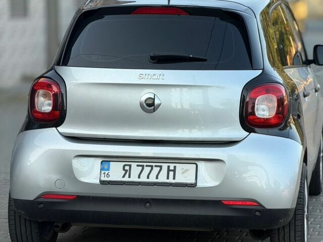 Сірий Смарт Forfour, об'ємом двигуна 1 л та пробігом 145 тис. км за 5900 $, фото 26 на Automoto.ua