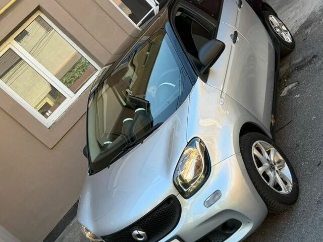 Сірий Смарт Forfour, об'ємом двигуна 1 л та пробігом 197 тис. км за 7000 $, фото 9 на Automoto.ua