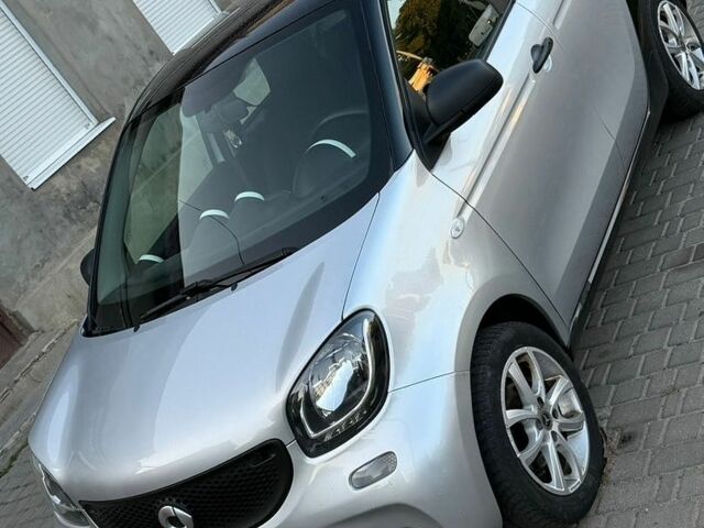 Сірий Смарт Forfour, об'ємом двигуна 1 л та пробігом 145 тис. км за 6500 $, фото 9 на Automoto.ua