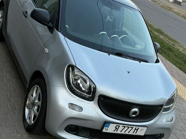 Сірий Смарт Forfour, об'ємом двигуна 1 л та пробігом 145 тис. км за 6500 $, фото 10 на Automoto.ua