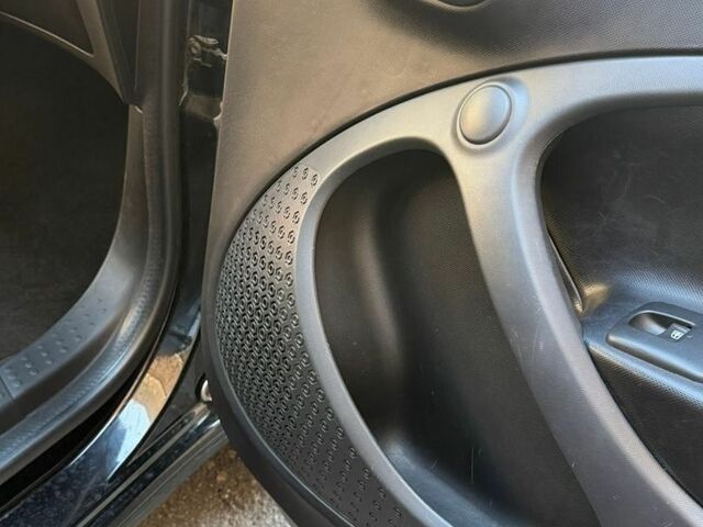 Сірий Смарт Forfour, об'ємом двигуна 1 л та пробігом 197 тис. км за 7000 $, фото 14 на Automoto.ua