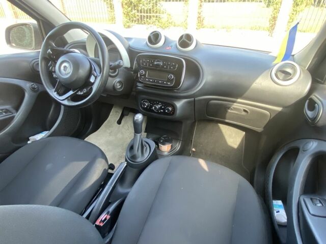 Сірий Смарт Forfour, об'ємом двигуна 1 л та пробігом 97 тис. км за 5800 $, фото 9 на Automoto.ua