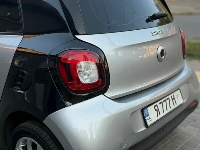Сірий Смарт Forfour, об'ємом двигуна 1 л та пробігом 145 тис. км за 5900 $, фото 4 на Automoto.ua