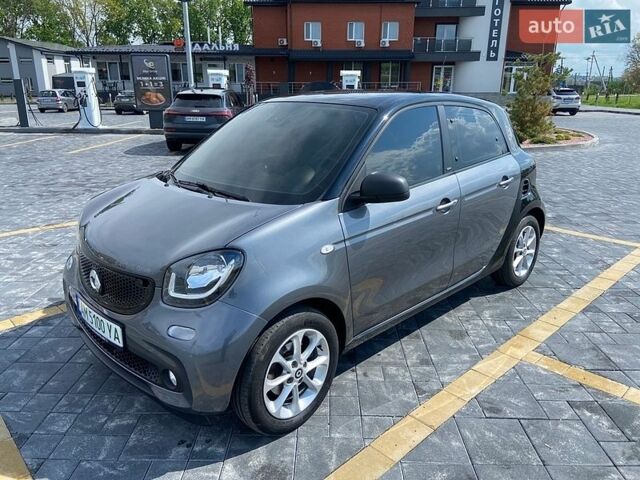 Сірий Смарт Forfour, об'ємом двигуна 0 л та пробігом 62 тис. км за 8750 $, фото 3 на Automoto.ua