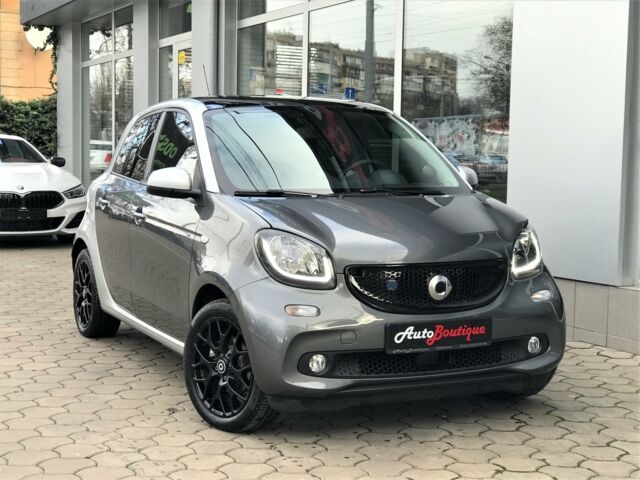 Сірий Смарт Forfour, об'ємом двигуна 0 л та пробігом 10 тис. км за 17000 $, фото 11 на Automoto.ua