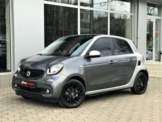 Сірий Смарт Forfour, об'ємом двигуна 0 л та пробігом 10 тис. км за 17000 $, фото 2 на Automoto.ua