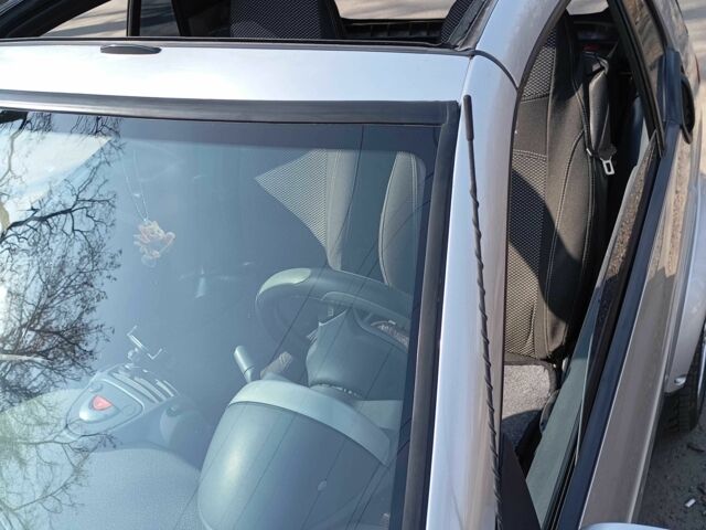 Сірий Смарт Forfour, об'ємом двигуна 0.6 л та пробігом 250 тис. км за 2234 $, фото 6 на Automoto.ua