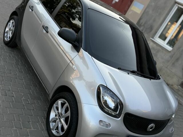 Сірий Смарт Forfour, об'ємом двигуна 1 л та пробігом 145 тис. км за 5892 $, фото 2 на Automoto.ua