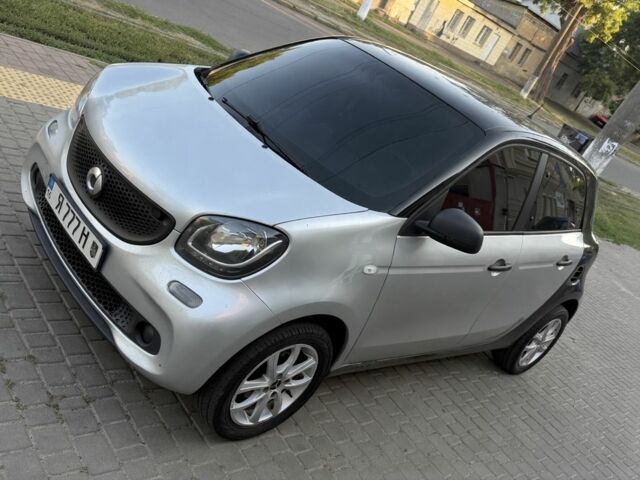 Сірий Смарт Forfour, об'ємом двигуна 1 л та пробігом 145 тис. км за 5892 $, фото 1 на Automoto.ua