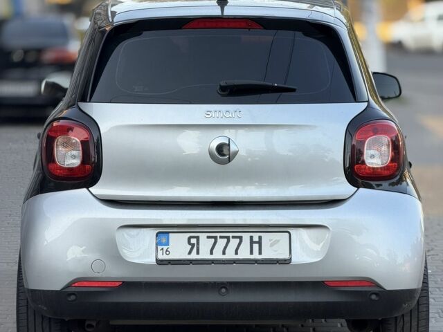 Сірий Смарт Forfour, об'ємом двигуна 1 л та пробігом 145 тис. км за 5892 $, фото 11 на Automoto.ua