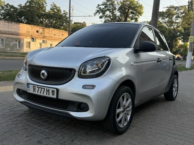 Сірий Смарт Forfour, об'ємом двигуна 1 л та пробігом 145 тис. км за 5892 $, фото 7 на Automoto.ua