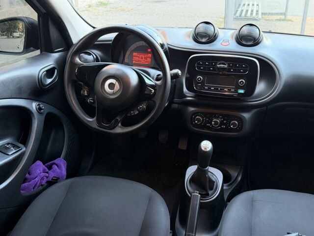 Сірий Смарт Forfour, об'ємом двигуна 1 л та пробігом 145 тис. км за 5892 $, фото 16 на Automoto.ua