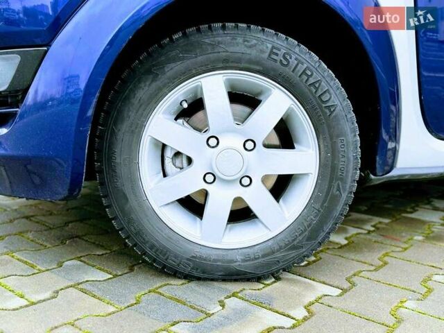 Синій Смарт Forfour, об'ємом двигуна 1.3 л та пробігом 255 тис. км за 3999 $, фото 17 на Automoto.ua