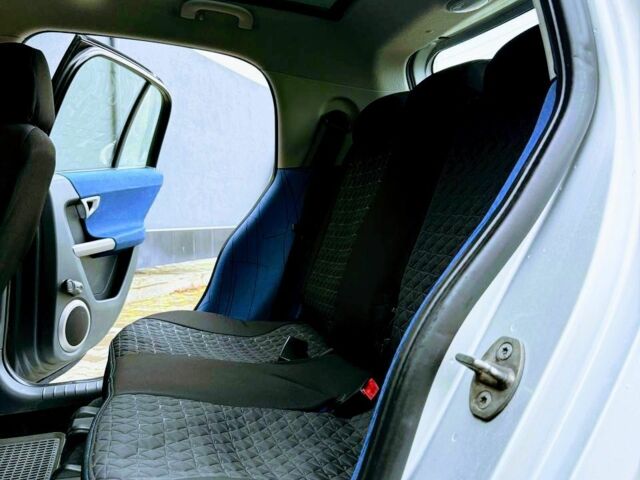 Синій Смарт Forfour, об'ємом двигуна 1.3 л та пробігом 255 тис. км за 3999 $, фото 7 на Automoto.ua