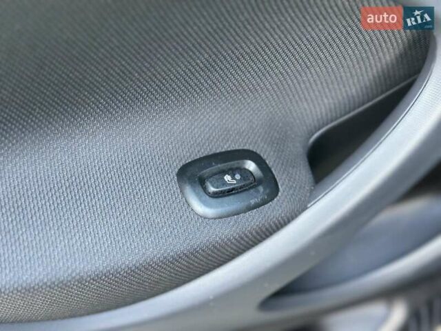 Синий Смарт Форфор, объемом двигателя 0 л и пробегом 55 тыс. км за 7950 $, фото 52 на Automoto.ua