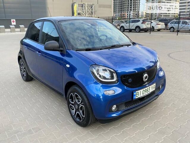 Синій Смарт Forfour, об'ємом двигуна 0 л та пробігом 6 тис. км за 12999 $, фото 2 на Automoto.ua