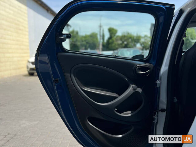 Синій Смарт Forfour, об'ємом двигуна 22 л та пробігом 35 тис. км за 9300 $, фото 15 на Automoto.ua