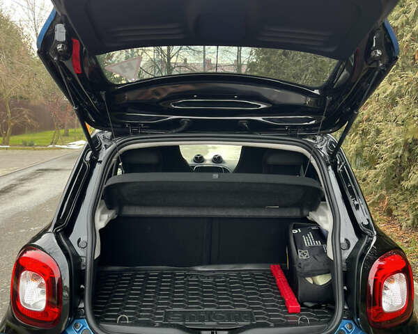 Синій Смарт Forfour, об'ємом двигуна 0 л та пробігом 16 тис. км за 11000 $, фото 7 на Automoto.ua