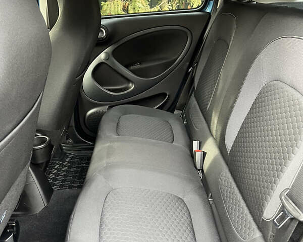 Синій Смарт Forfour, об'ємом двигуна 0 л та пробігом 16 тис. км за 11000 $, фото 27 на Automoto.ua