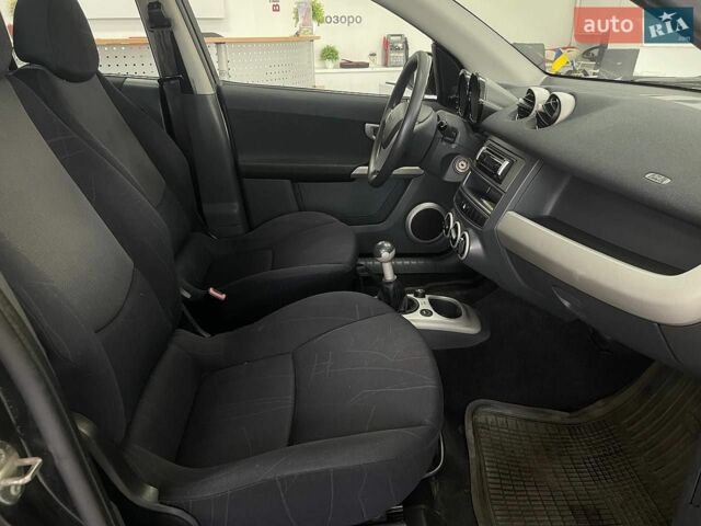 Зелений Смарт Forfour, об'ємом двигуна 1.12 л та пробігом 193 тис. км за 3790 $, фото 18 на Automoto.ua