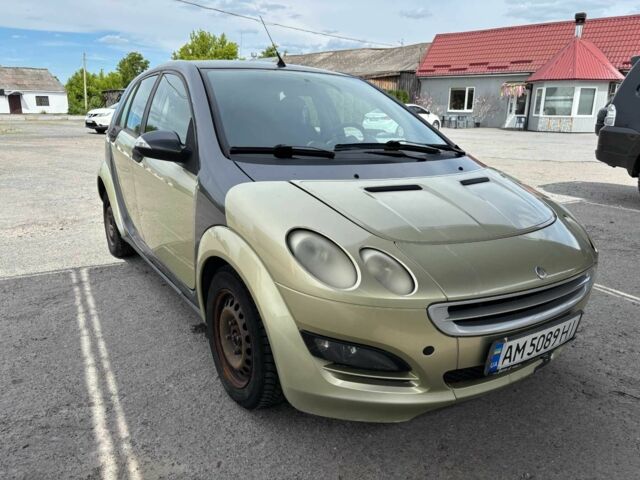 Зелений Смарт Forfour, об'ємом двигуна 1.3 л та пробігом 242 тис. км за 3498 $, фото 23 на Automoto.ua