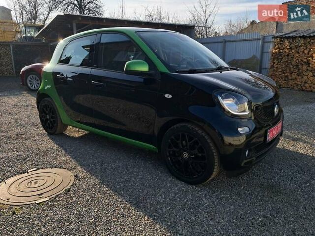 Зелений Смарт Forfour, об'ємом двигуна 0 л та пробігом 61 тис. км за 7700 $, фото 3 на Automoto.ua