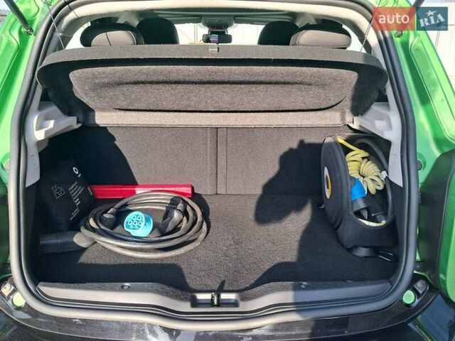 Зелений Смарт Forfour, об'ємом двигуна 0 л та пробігом 61 тис. км за 7700 $, фото 25 на Automoto.ua