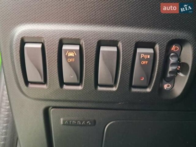 Зелений Смарт Forfour, об'ємом двигуна 0 л та пробігом 61 тис. км за 7700 $, фото 25 на Automoto.ua