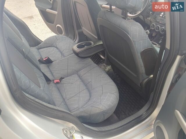 Помаранчевий Смарт Forfour, об'ємом двигуна 1.12 л та пробігом 207 тис. км за 3400 $, фото 12 на Automoto.ua