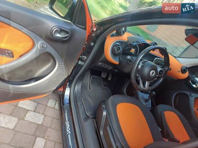 Помаранчевий Смарт Forfour, об'ємом двигуна 0 л та пробігом 53 тис. км за 9555 $, фото 10 на Automoto.ua