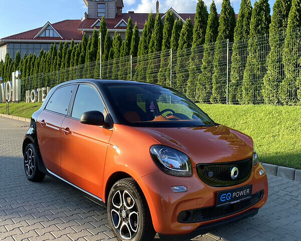 Помаранчевий Смарт Forfour, об'ємом двигуна 0 л та пробігом 31 тис. км за 13700 $, фото 5 на Automoto.ua