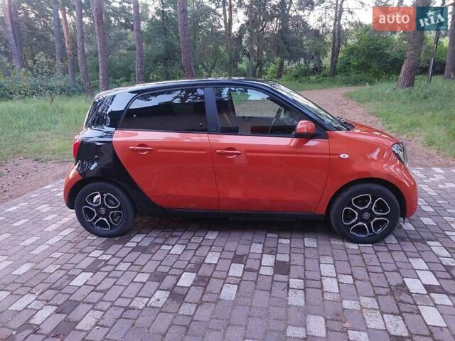Помаранчевий Смарт Forfour, об'ємом двигуна 0 л та пробігом 53 тис. км за 9555 $, фото 1 на Automoto.ua