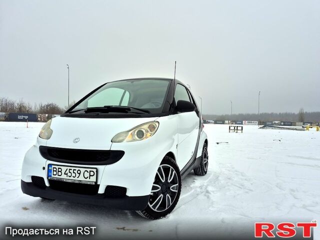 Білий Смарт Fortwo, об'ємом двигуна 1 л та пробігом 168 тис. км за 4800 $, фото 7 на Automoto.ua