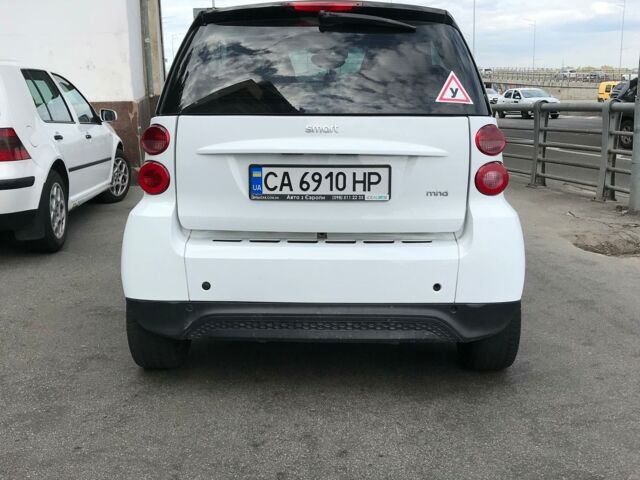 Білий Смарт Fortwo, об'ємом двигуна 1 л та пробігом 86 тис. км за 5900 $, фото 7 на Automoto.ua