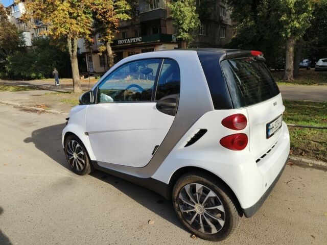 Белый Смарт Форту, объемом двигателя 1 л и пробегом 160 тыс. км за 4850 $, фото 5 на Automoto.ua