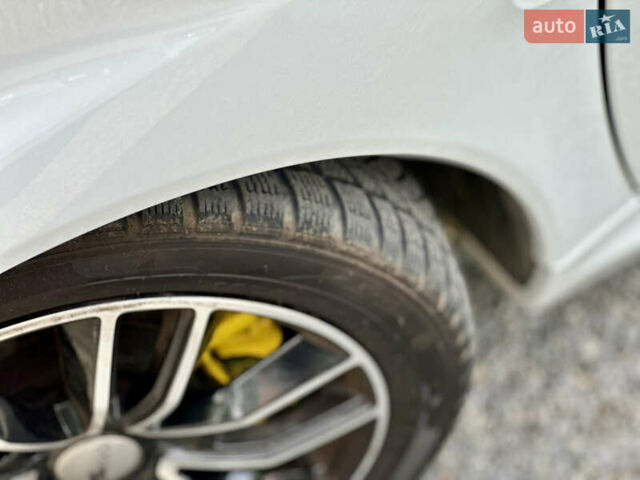 Белый Смарт Форту, объемом двигателя 1 л и пробегом 182 тыс. км за 5200 $, фото 4 на Automoto.ua