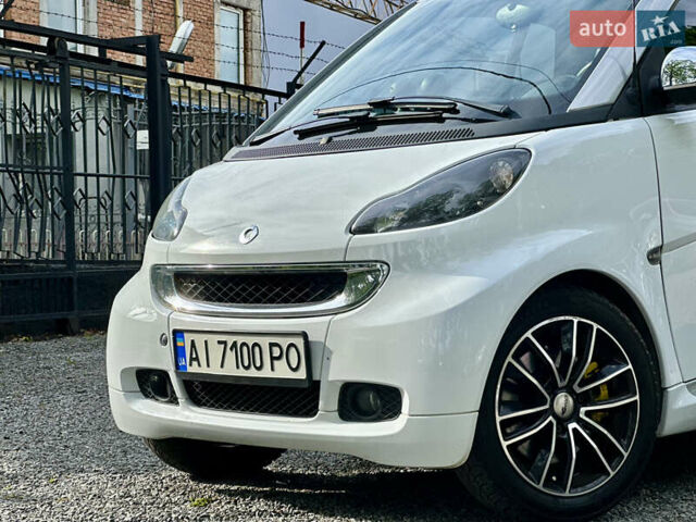 Белый Смарт Форту, объемом двигателя 1 л и пробегом 182 тыс. км за 5200 $, фото 2 на Automoto.ua