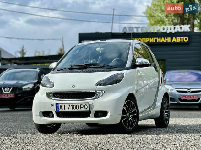 Белый Смарт Форту, объемом двигателя 1 л и пробегом 182 тыс. км за 5200 $, фото 1 на Automoto.ua
