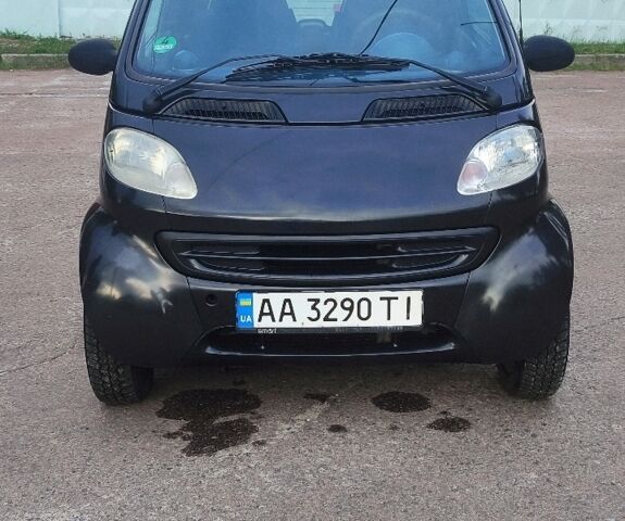 Білий Смарт Fortwo, об'ємом двигуна 0.6 л та пробігом 168 тис. км за 3200 $, фото 3 на Automoto.ua