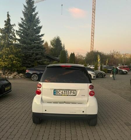 Білий Смарт Fortwo, об'ємом двигуна 1 л та пробігом 150 тис. км за 5100 $, фото 11 на Automoto.ua