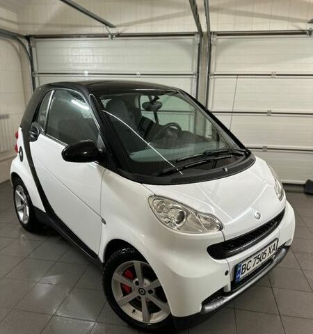 Белый Смарт Форту, объемом двигателя 1 л и пробегом 185 тыс. км за 5500 $, фото 3 на Automoto.ua