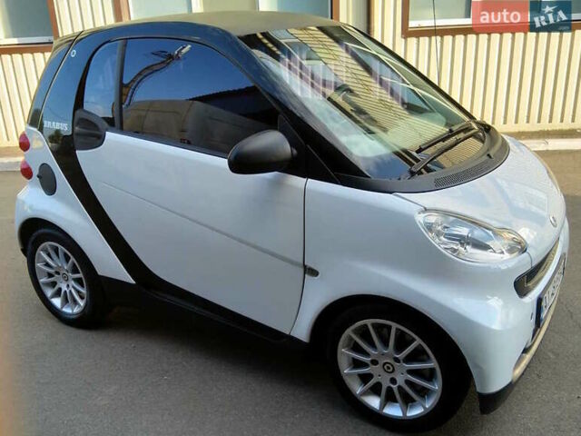 Белый Смарт Форту, объемом двигателя 1 л и пробегом 127 тыс. км за 4500 $, фото 3 на Automoto.ua