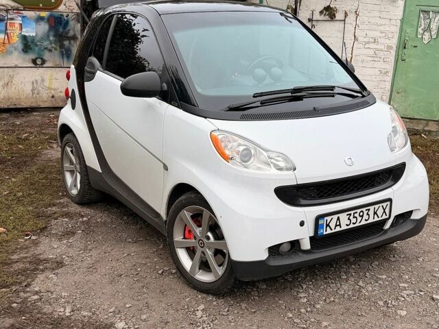Белый Смарт Форту, объемом двигателя 1 л и пробегом 148 тыс. км за 5900 $, фото 4 на Automoto.ua