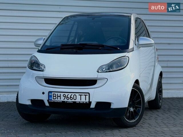 Белый Смарт Форту, объемом двигателя 1 л и пробегом 209 тыс. км за 5000 $, фото 1 на Automoto.ua