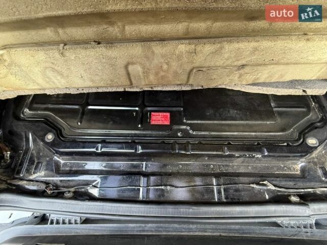 Білий Смарт Fortwo, об'ємом двигуна 1 л та пробігом 110 тис. км за 4999 $, фото 44 на Automoto.ua