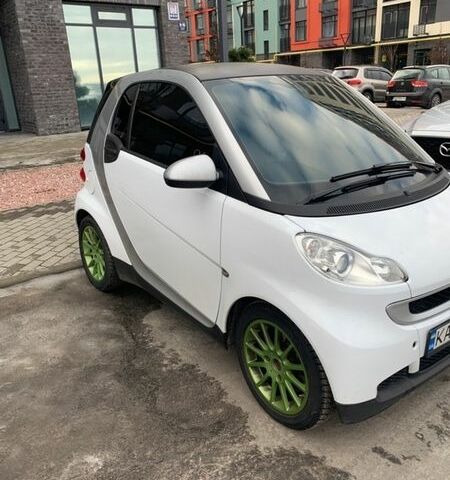 Білий Смарт Fortwo, об'ємом двигуна 1 л та пробігом 109 тис. км за 5700 $, фото 2 на Automoto.ua